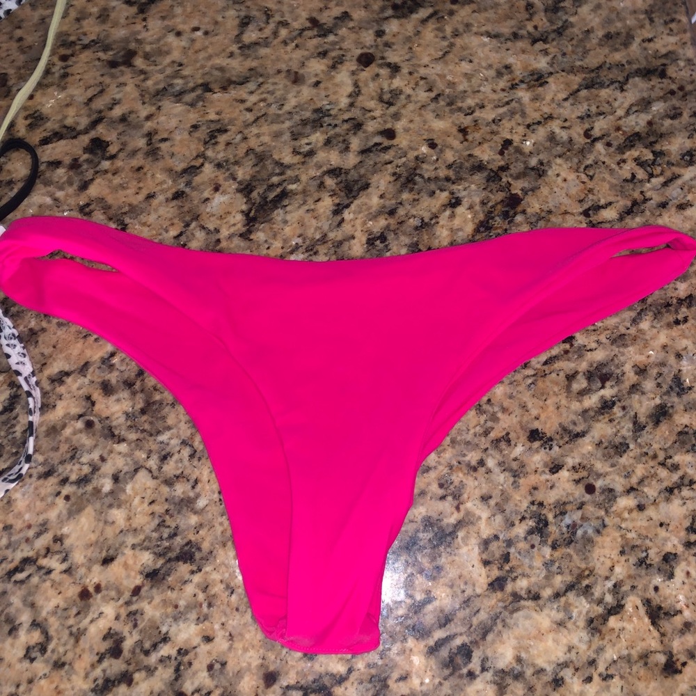 2 SHEIN bottoms never worn